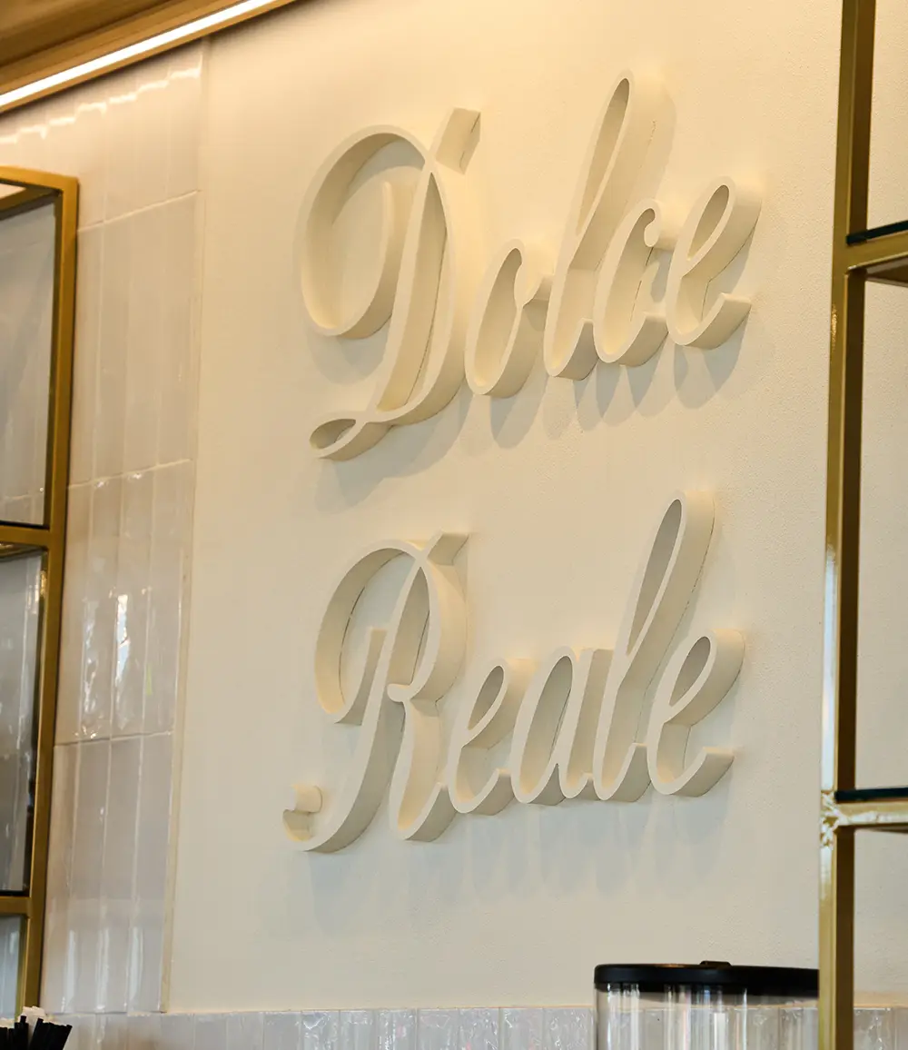 insegna interna dolce reale